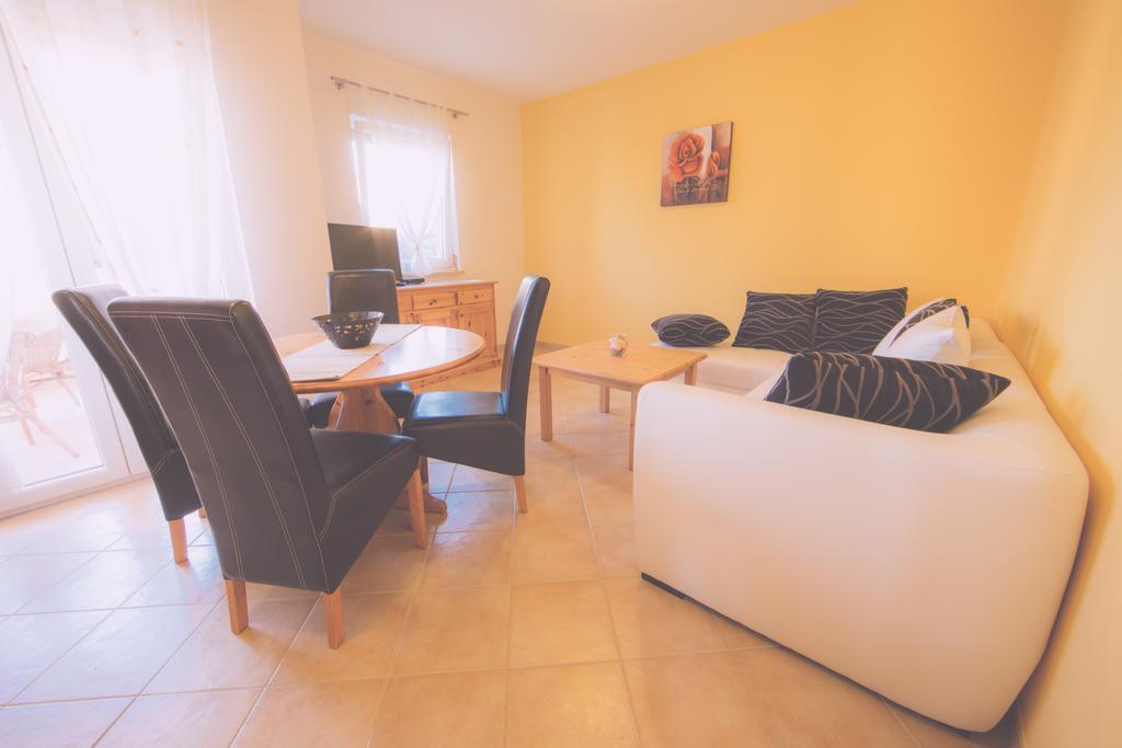 Apartments Meri Ližnjan 部屋 写真
